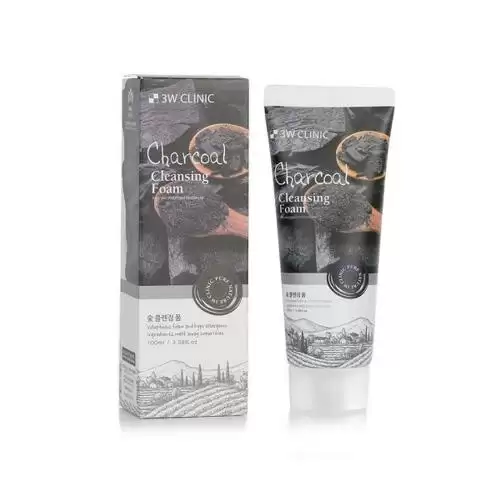 غسول رغوي بخلاصة الفحم النشط لمحاربة الرؤوس السوداء من ثري دبليو كلينك 100 مل
